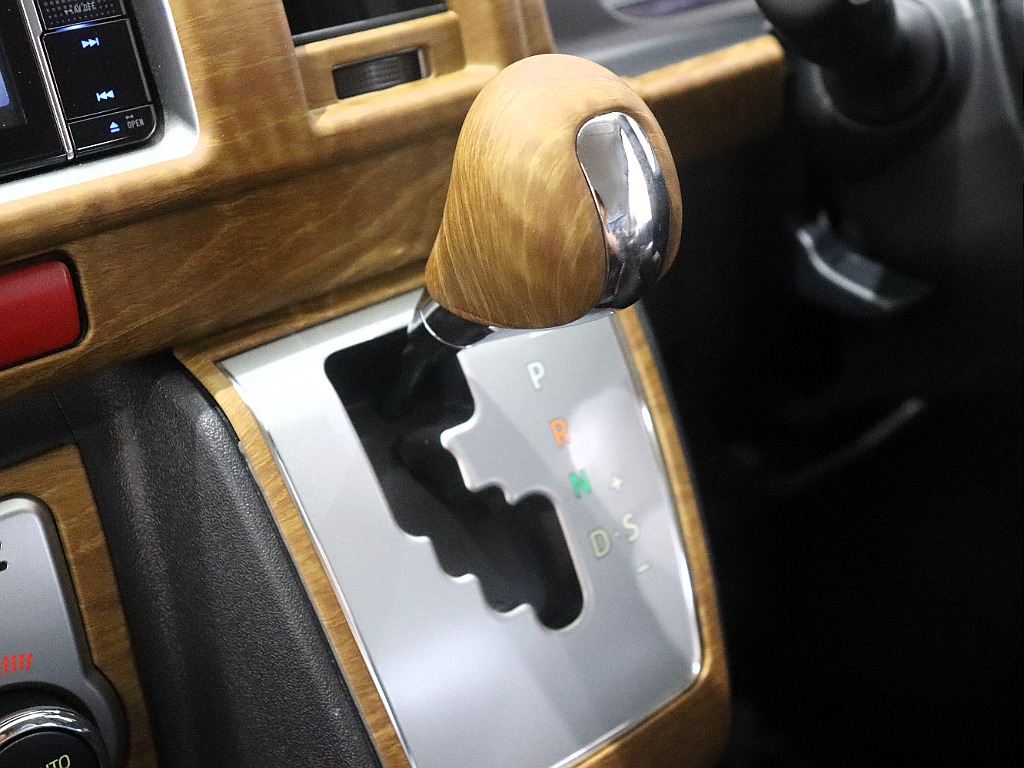 トヨタ ハイエース(35枚目)