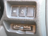 ＦＬＥＸグループは「すべての人に愛車を」をコンセプトに車種別に全国展開中！愛車と一緒に、ライフスタイルを充実させてもらいたいという思いで、ランクル仙台泉店では皆様のご要望になんでもお応えします♪