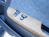 ＦＬＥＸグループは「すべての人に愛車を」をコンセプトに車種別に全国展開中！愛車と一緒に、ライフスタイルを充実させてもらいたいという思いで、ランクル仙台泉店では皆様のご要望になんでもお応えします♪