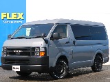 Renoca CoastLines 角目フェイスが入庫いたしました！ ボディカラーはセメントグレー！ ベース車両はハイエースワゴン「GL」！ ガソリン4WDで10人乗りの車両となっております♪