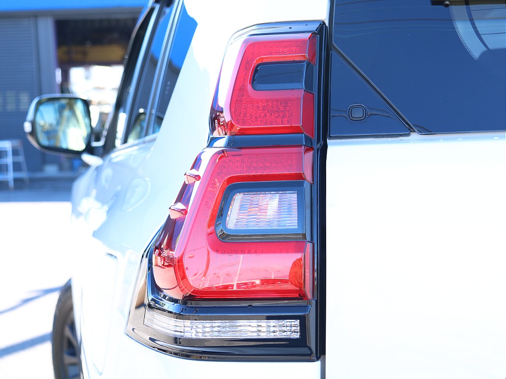 トヨタ ランドクルーザープラド プラド2.7TX L-PkgマットブラックED4WD ワンオーナー 群馬県の詳細画像 その13