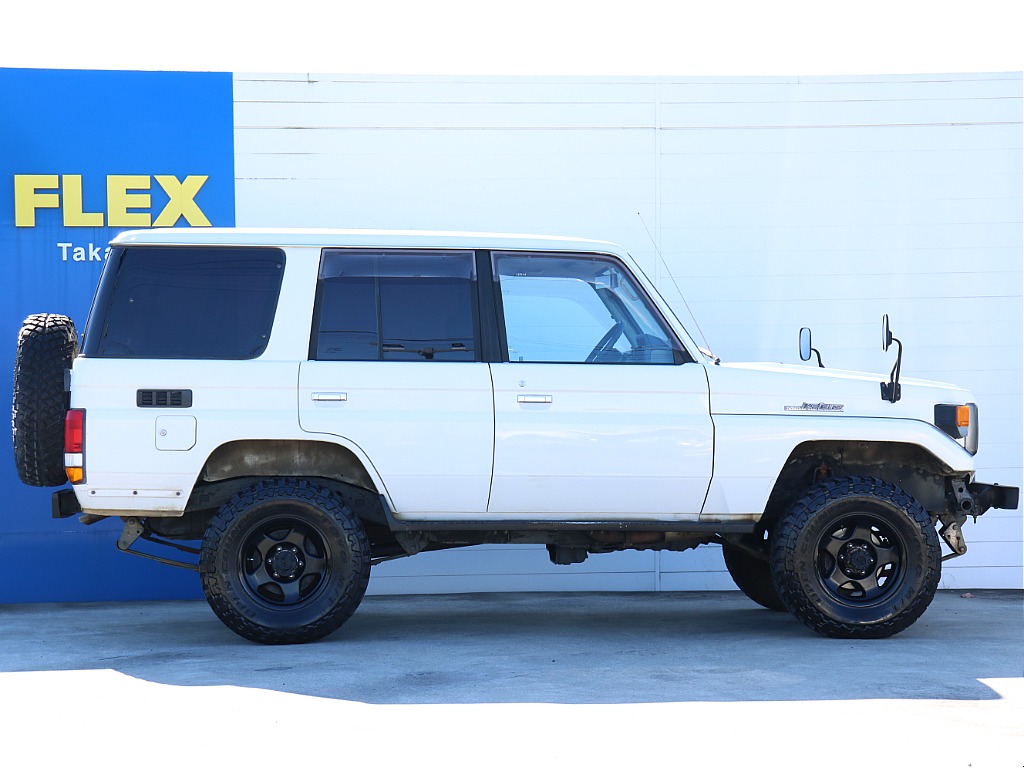 トヨタ ランドクルーザー70 70 5ドア4.2ディーゼル LX 4WD 4ナンバー登録 群馬県の詳細画像 その4