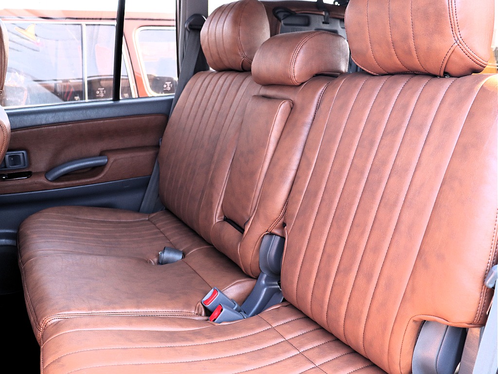 その他、詳細スペックはランクル高崎店スタッフまで！皆様からのお問合せを心よりお待ちしております！