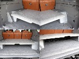 荷室は２段仕様も可能で、積荷に応じての使い分けもできますよ！