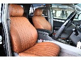 新品レザー調シートカバーを装備！