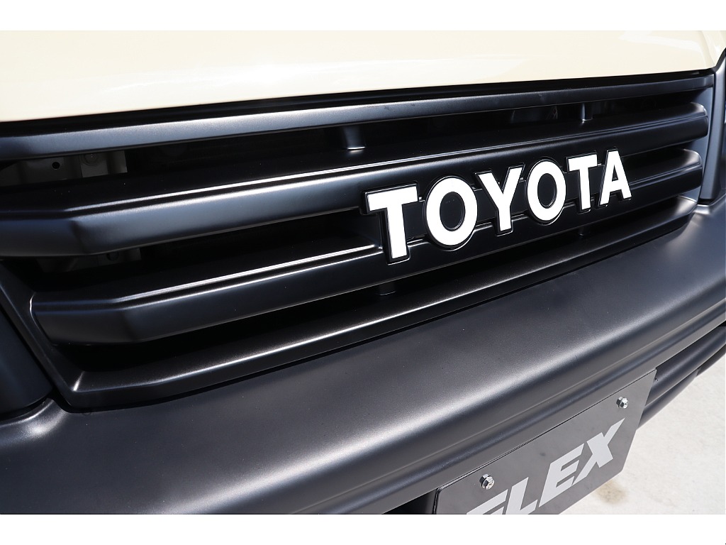 オリジナルTOYOTAロゴ付きグリル！