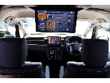 後席モニターにはこちらもALPINE製の12.8インチフリップダウンモニターを取付させていただきました！