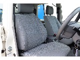 運転席も綺麗に保たれております☆
