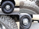 足元にはDEANクロスカントリー16インチAWにオープンカントリー235MTタイヤの組み合わせ！