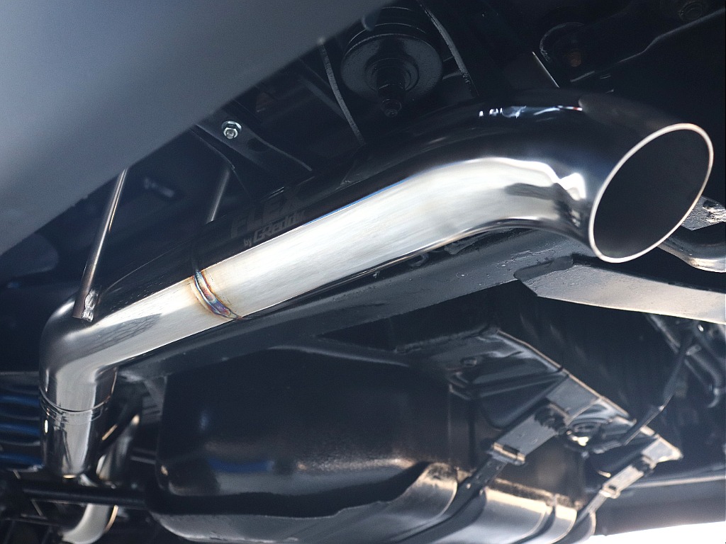 新品FLEXオリジナルRダウンテールマフラー！