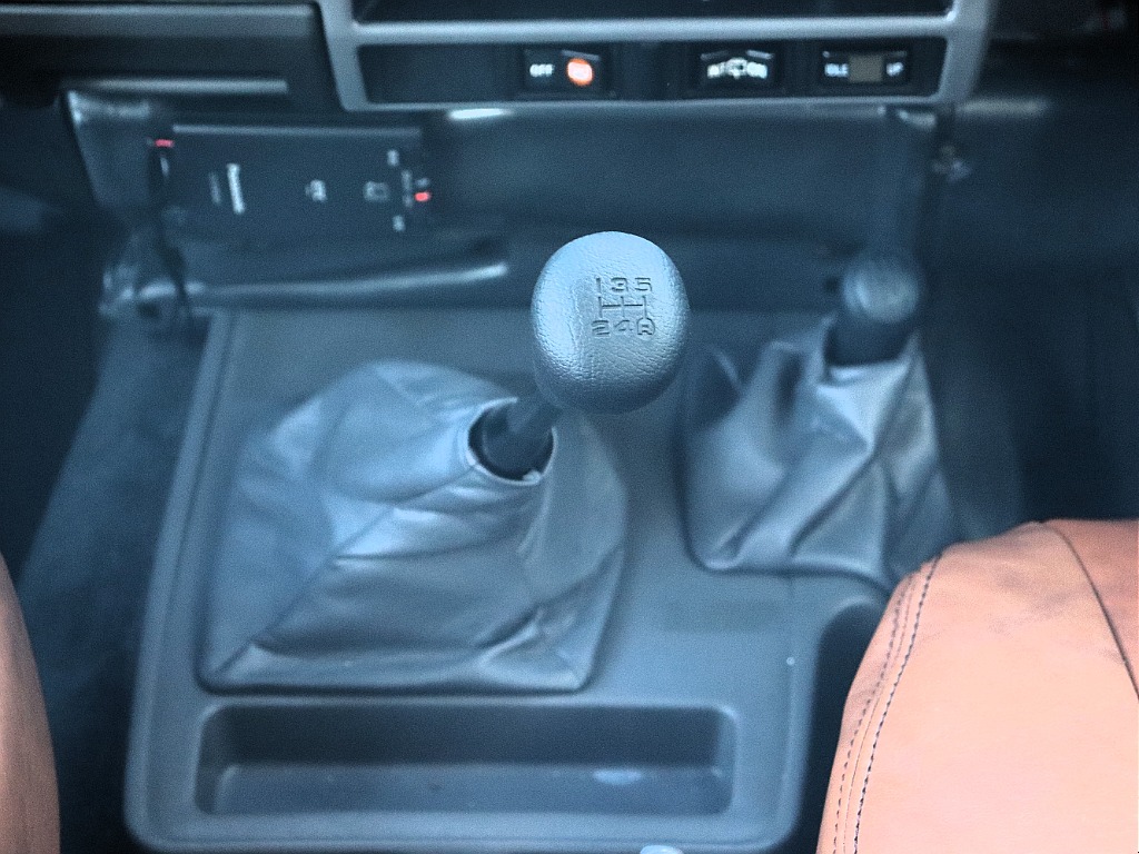 ５速MT車になります！