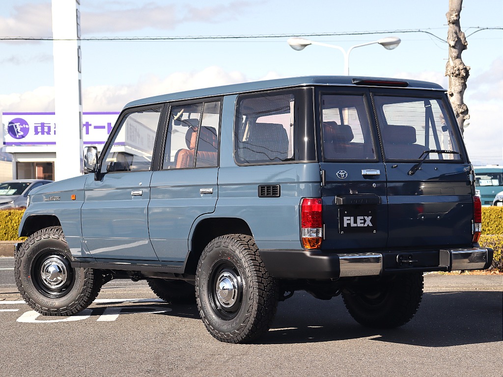 陸送会社との提携により遠方納車も可能ですので、遠方の方もお気軽にお問合せください！