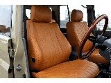 新品クラシックレザー調シートカバーをセット！
