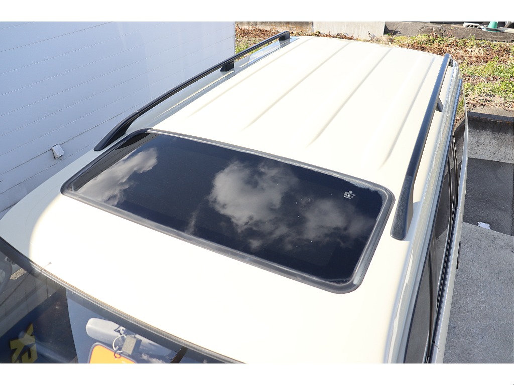 サンルーフ完備☆