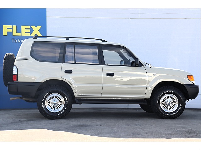 全国陸送納車可能でございます☆