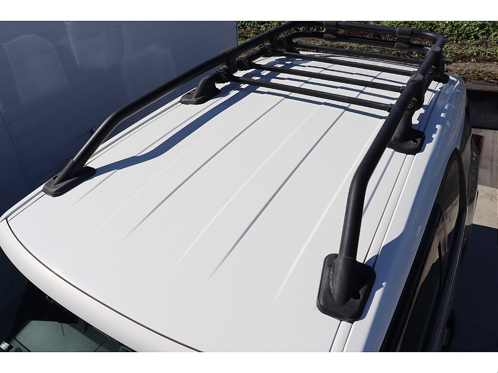 純正ルーフラック付きな点もポイント高いですね♪