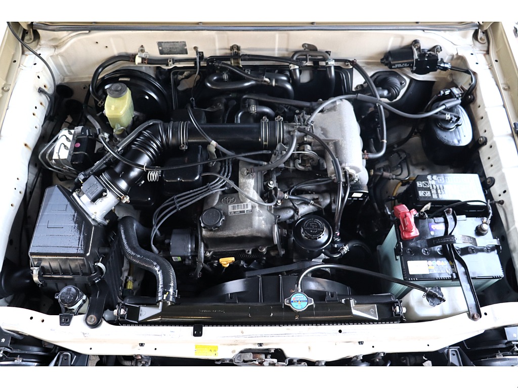 エンジンルーム！タイミングチェーン仕様になります！