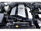 V8エンジン4.7リッター搭載！ストレスなく力強く走ってくれますよ！