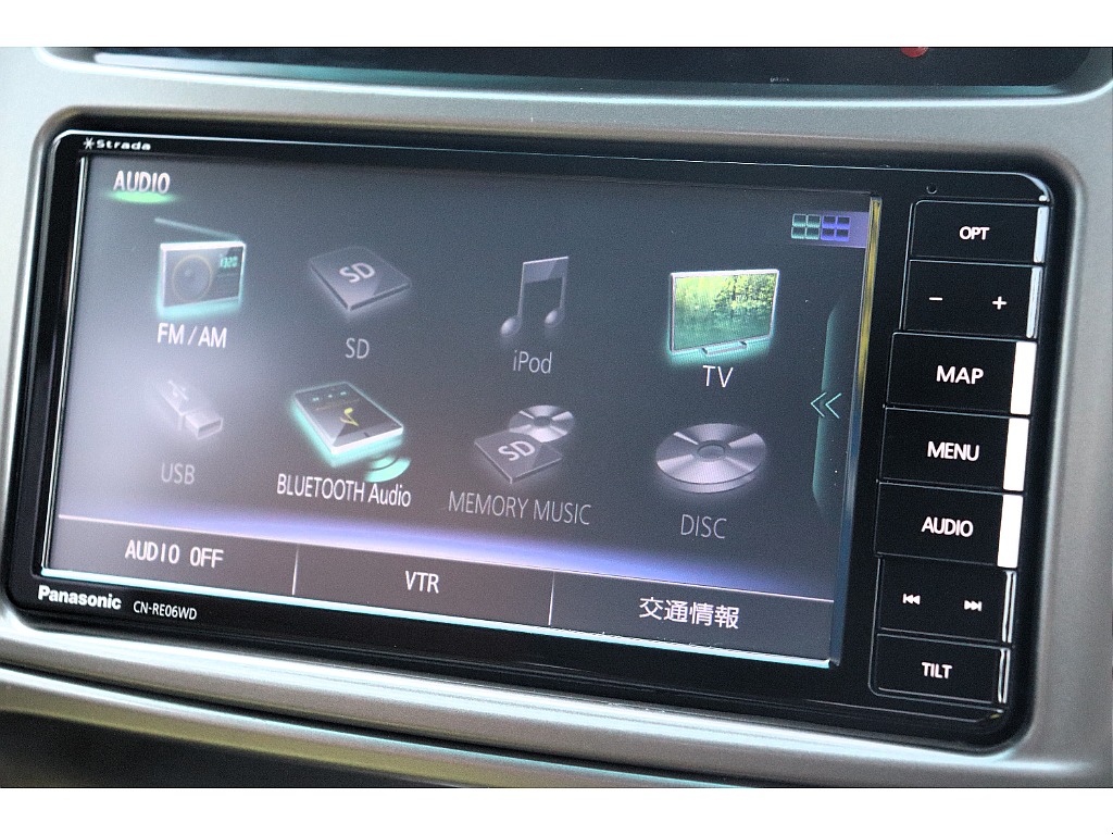 Bluetooth接続、地デジ視聴も可能ですよ！