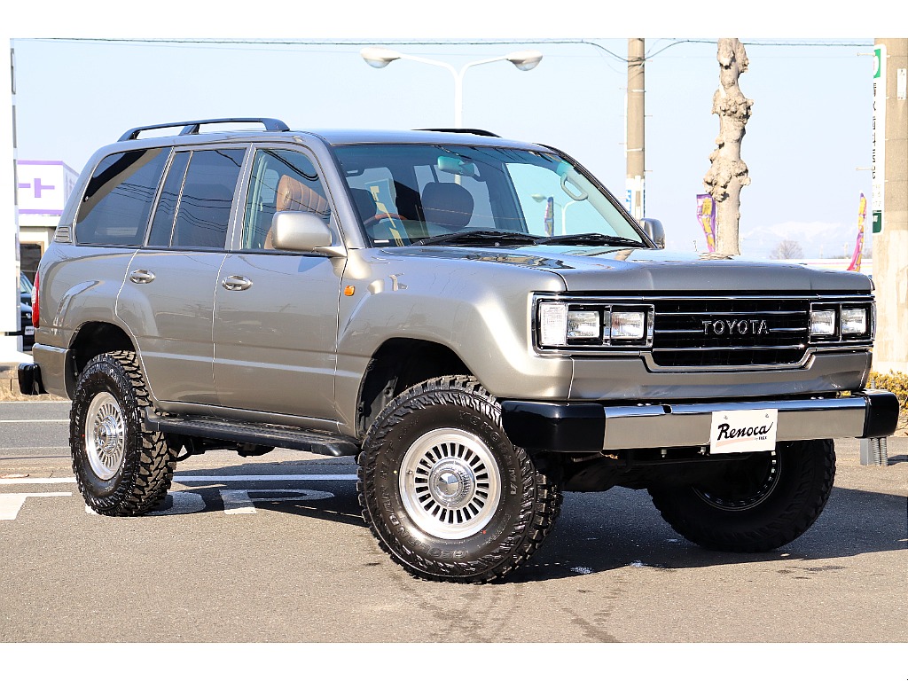 スクエアなフェイスラインも人気のRenoca106！