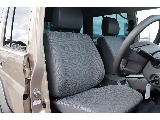 運転席も綺麗に保たれております☆