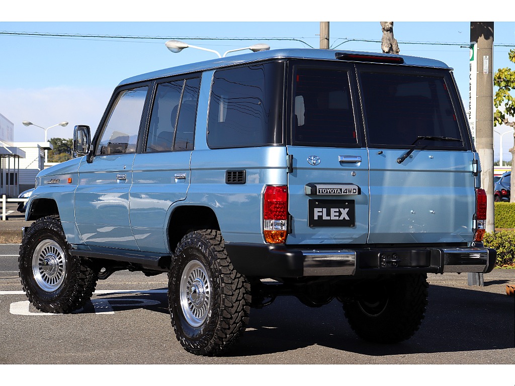 陸送会社との提携により遠方納車も可能ですので、遠方の方もお気軽にお問合せください！