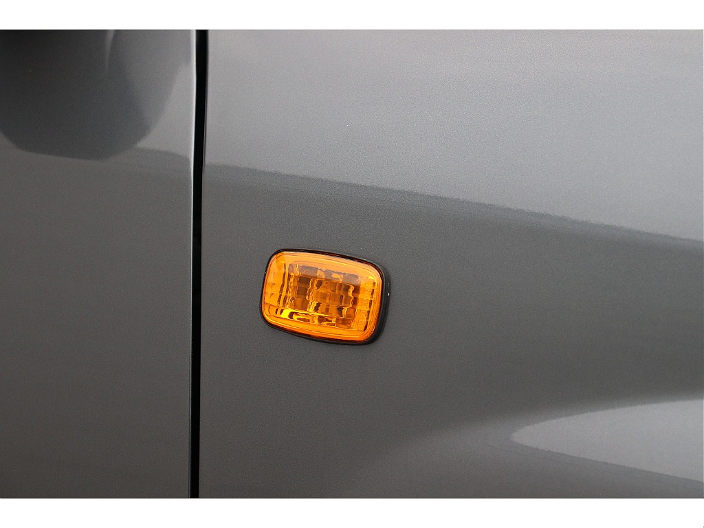 オレンジクリスタルサイドマーカー！