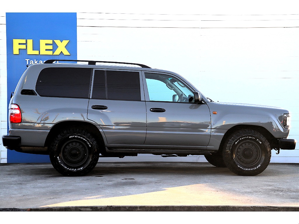 車高はノーマル車高でのご紹介となります♪