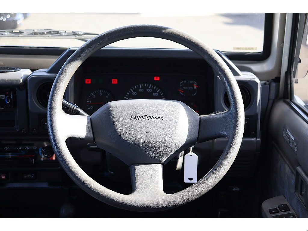 純正ステアリング！