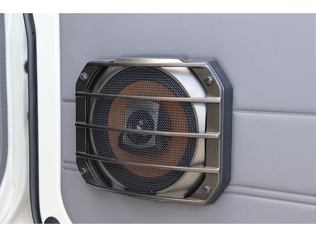 バックドアスピーカー！