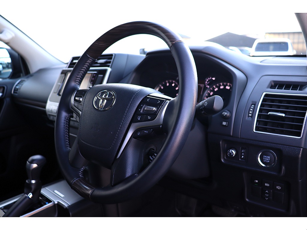 トヨタ ランドクルーザープラド(29枚目)