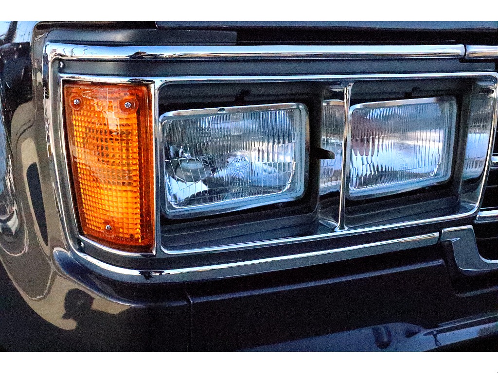 オレンジコーナーレンズを新品装備！