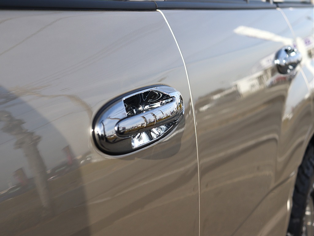 新品メッキアウターハンドルを装備！