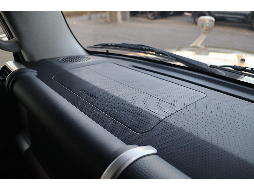 助手席側エアバック！