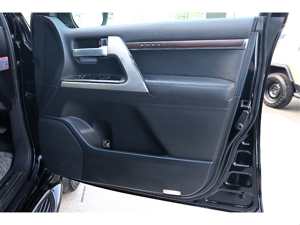 内張りコンディションも良好ですよ！