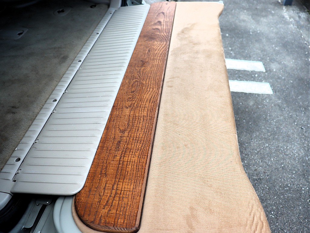 新品FLEXオリジナルバックドアパネルをセット！