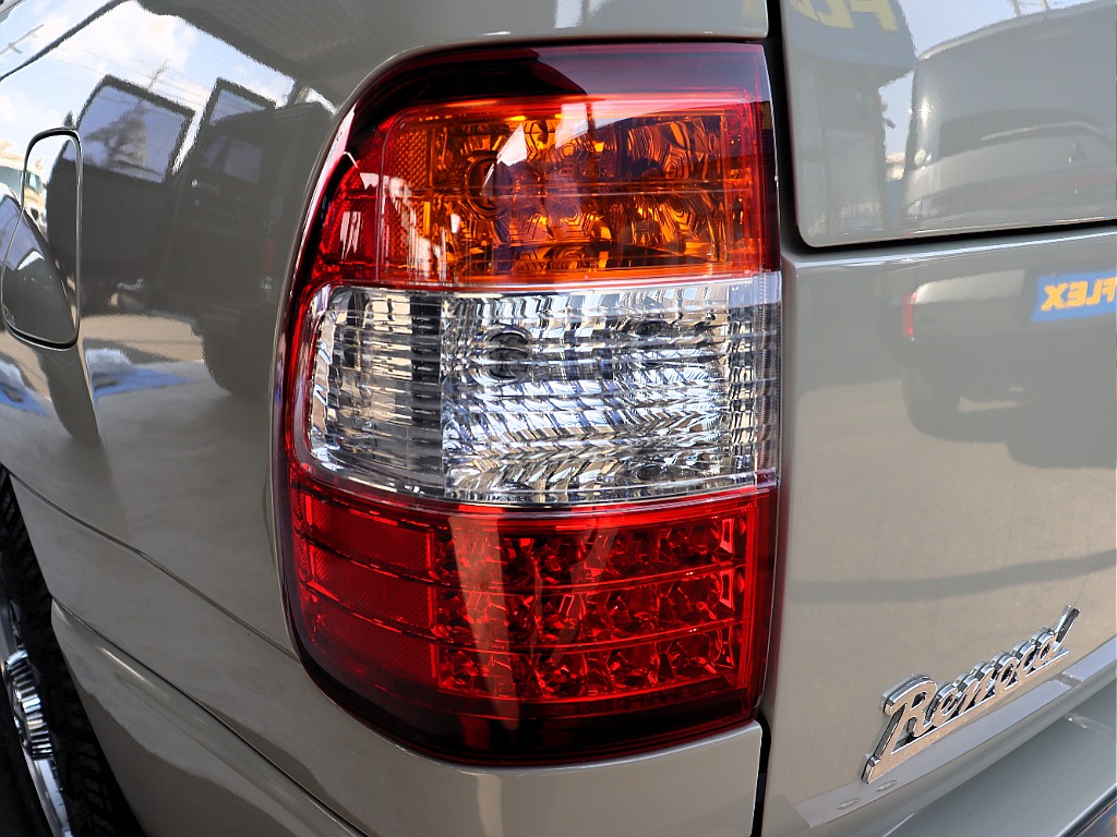 ３色LEDテールランプ！