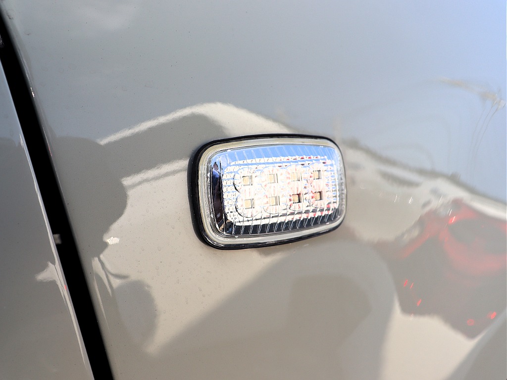 新品LEDサイドマーカー！