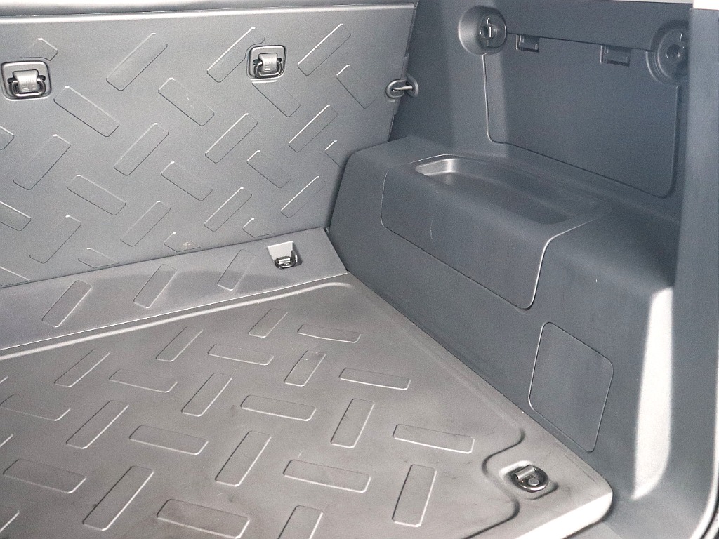 お手入れも楽々、水拭きでOK！