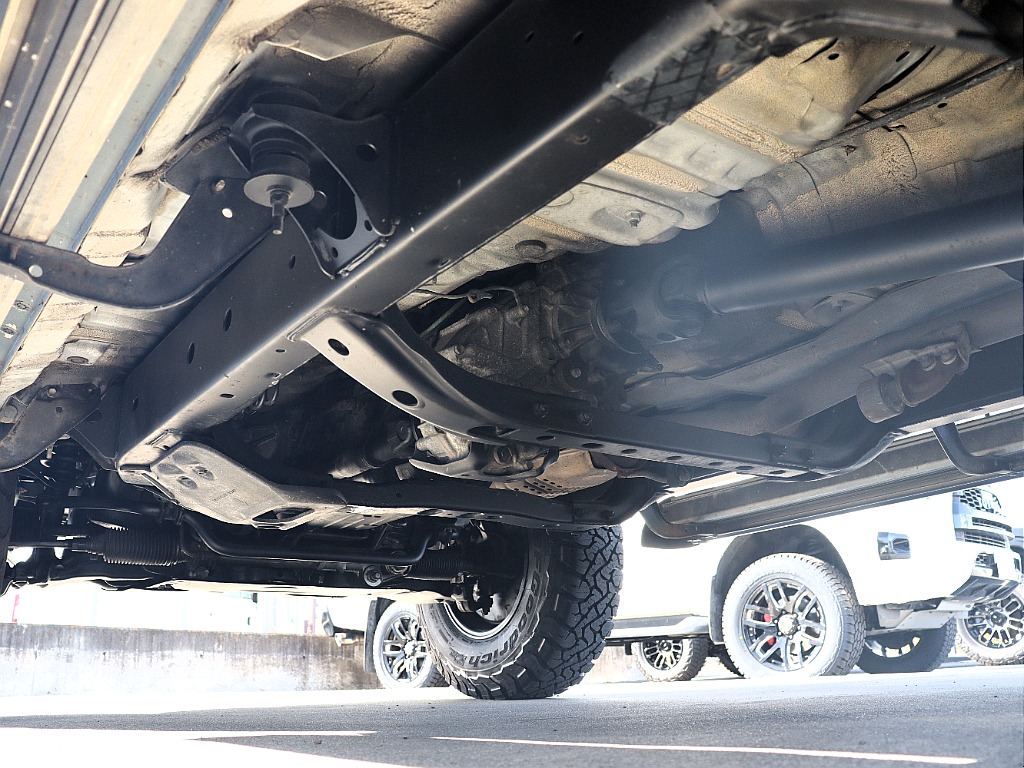 下回りは防腐パスター塗装を施してからのお渡しとなります！