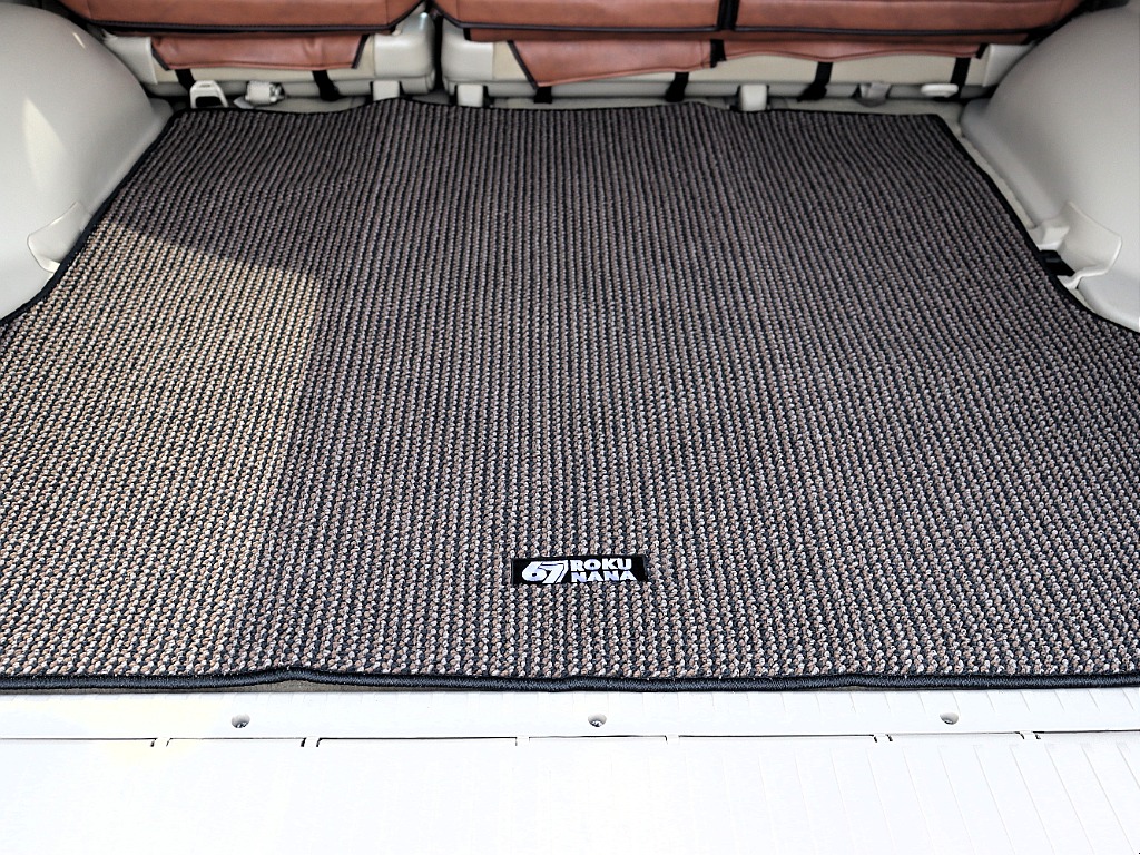 新品FLXEオリジナルラゲッジマットをセット！