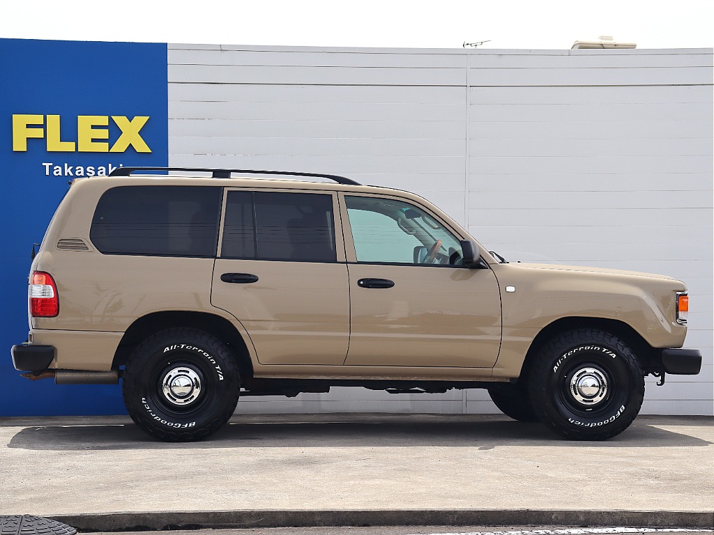 車高はノーマル車高となります！