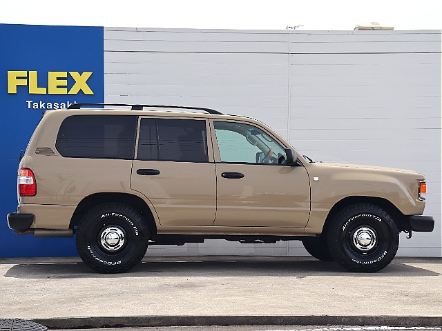 車高はノーマル車高となります！