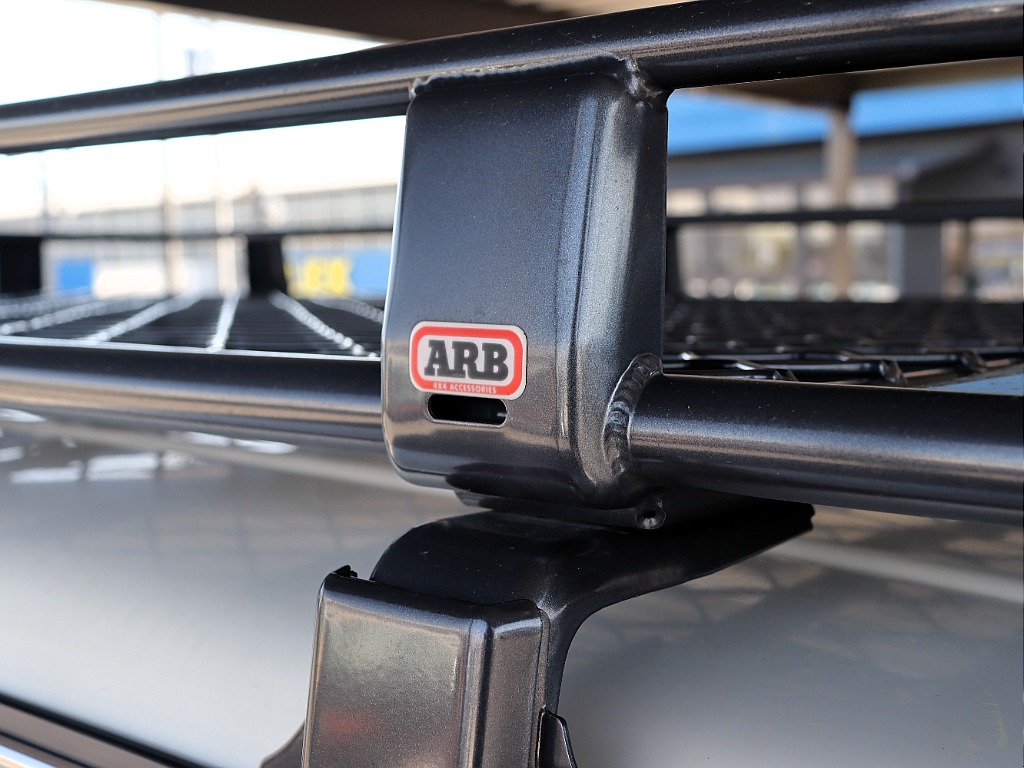ARB製ルーフラック装備済み！