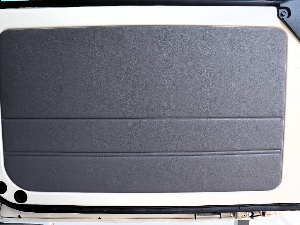 各ドア内張コンディションも良好ですよ！