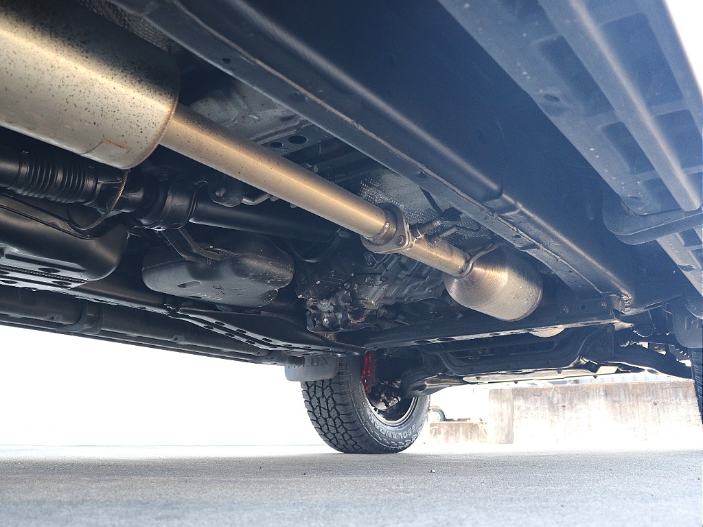 下回りは防腐パスター塗装を施してのお渡しとなります！