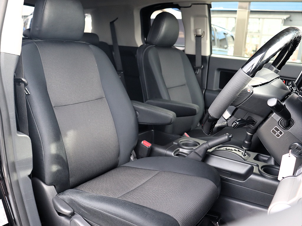 撥水性の高い、運転席シート！