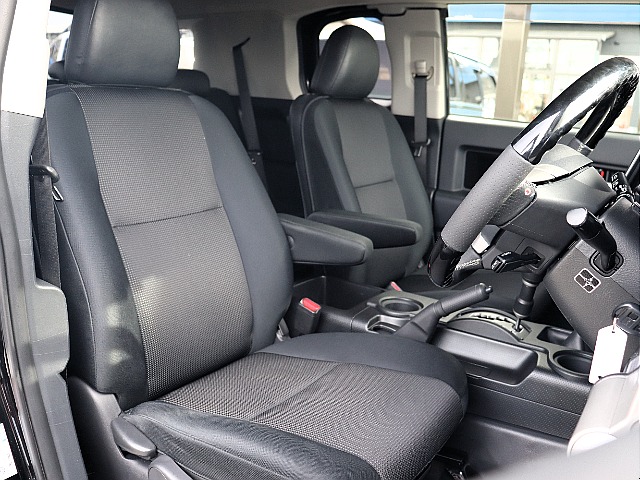 撥水性の高い、運転席シート！