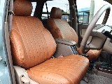 新品クラシックシートカバー装備！