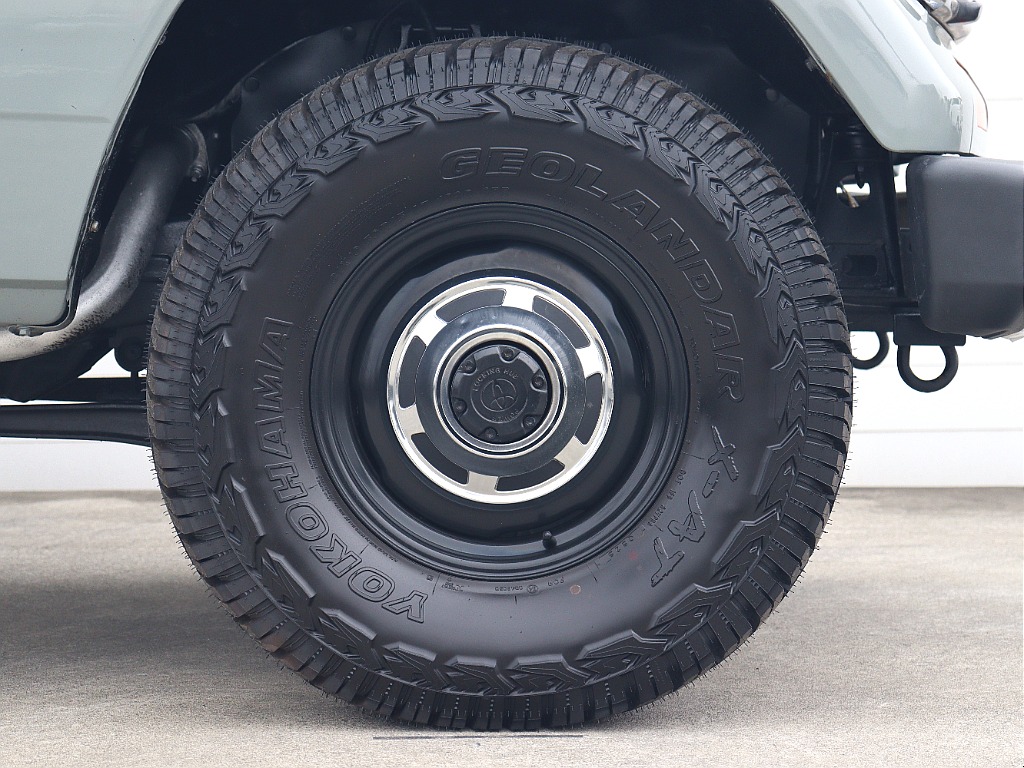 輸出用ホイールにジオランダーX-ATタイヤの組み合わせ！